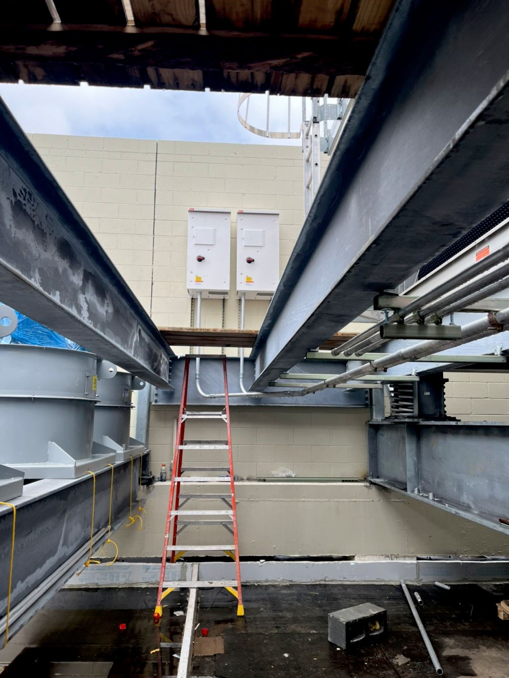 Vfd installation for a cooling tower