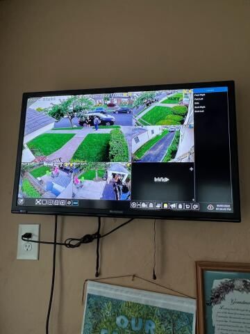 Invidtech.com IP camera system 