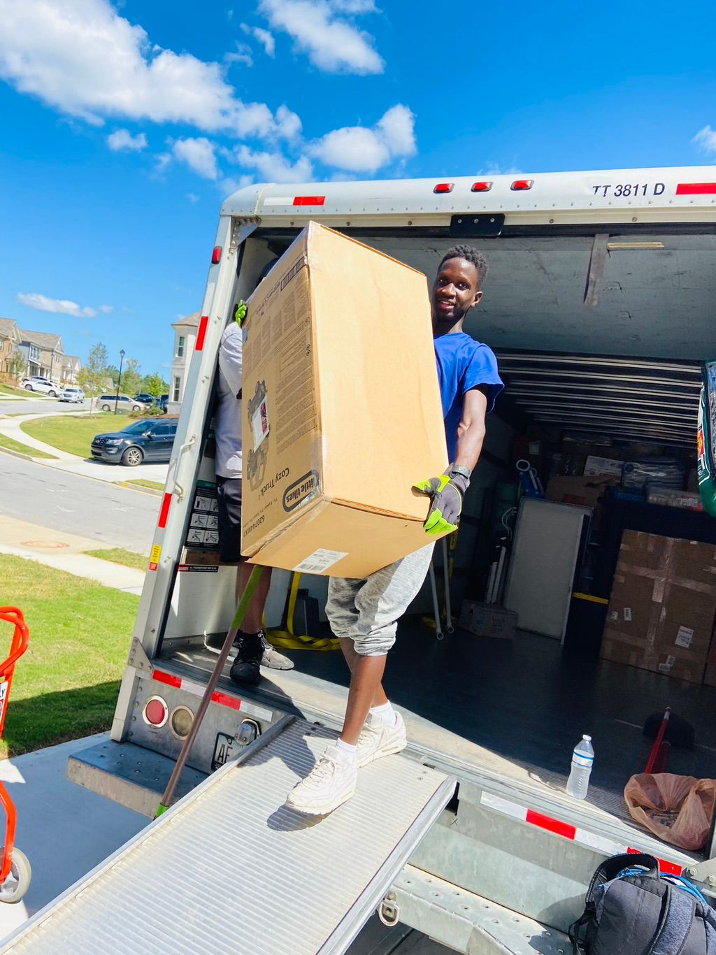 We help with unload TOO!