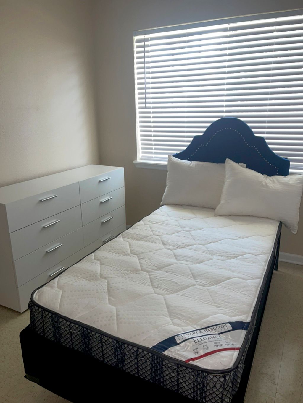very cleaned work! It was fast and professional of
