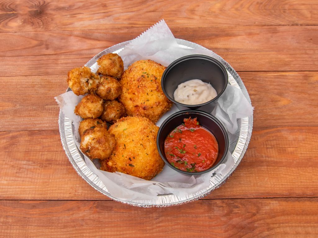 Fried Mac balls and crab cake bites
