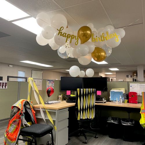 Construction office but make it cute! Balloon garl