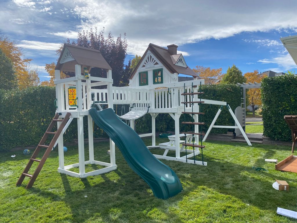 Play Equipment Construction and Assembly