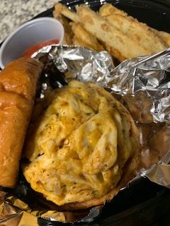 Crabcake Sandwhich w/Fresh cut fries