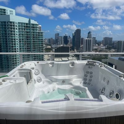 Avatar for Hot Tubs R us LLC
