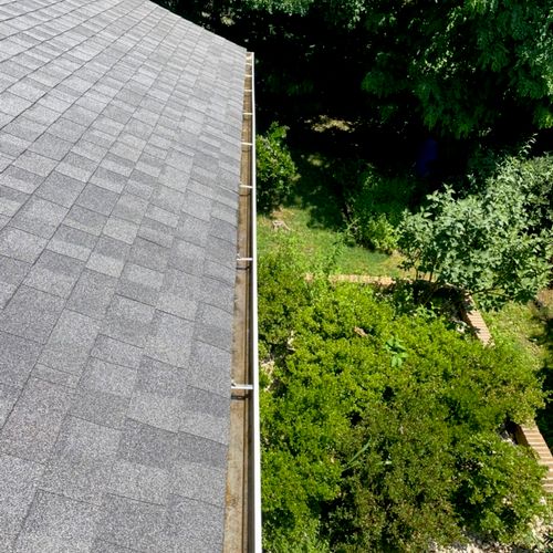 Excellent cleaning of our gutters. Very profession