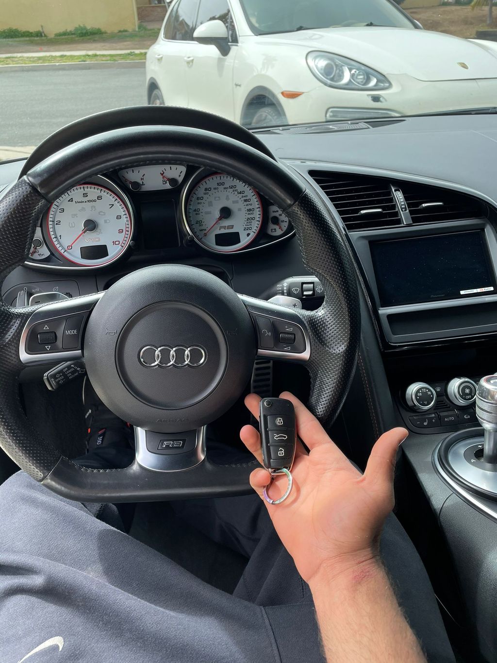 Audi remote