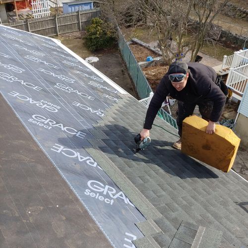 Selina's Multiservice