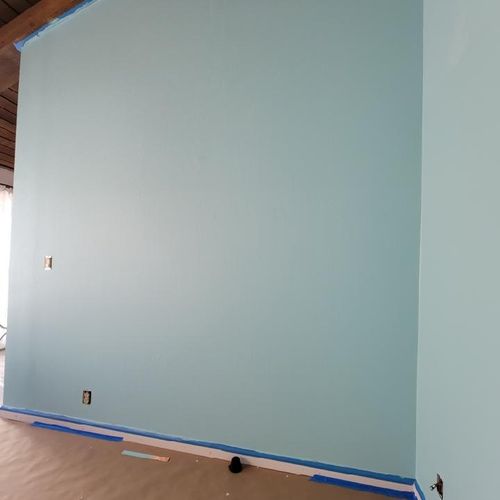 repainting living room wall diffrent color 