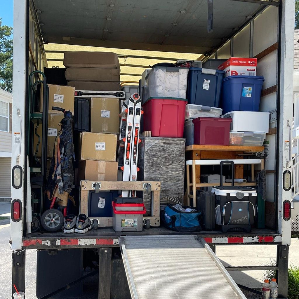 Paramount Movers Inc.