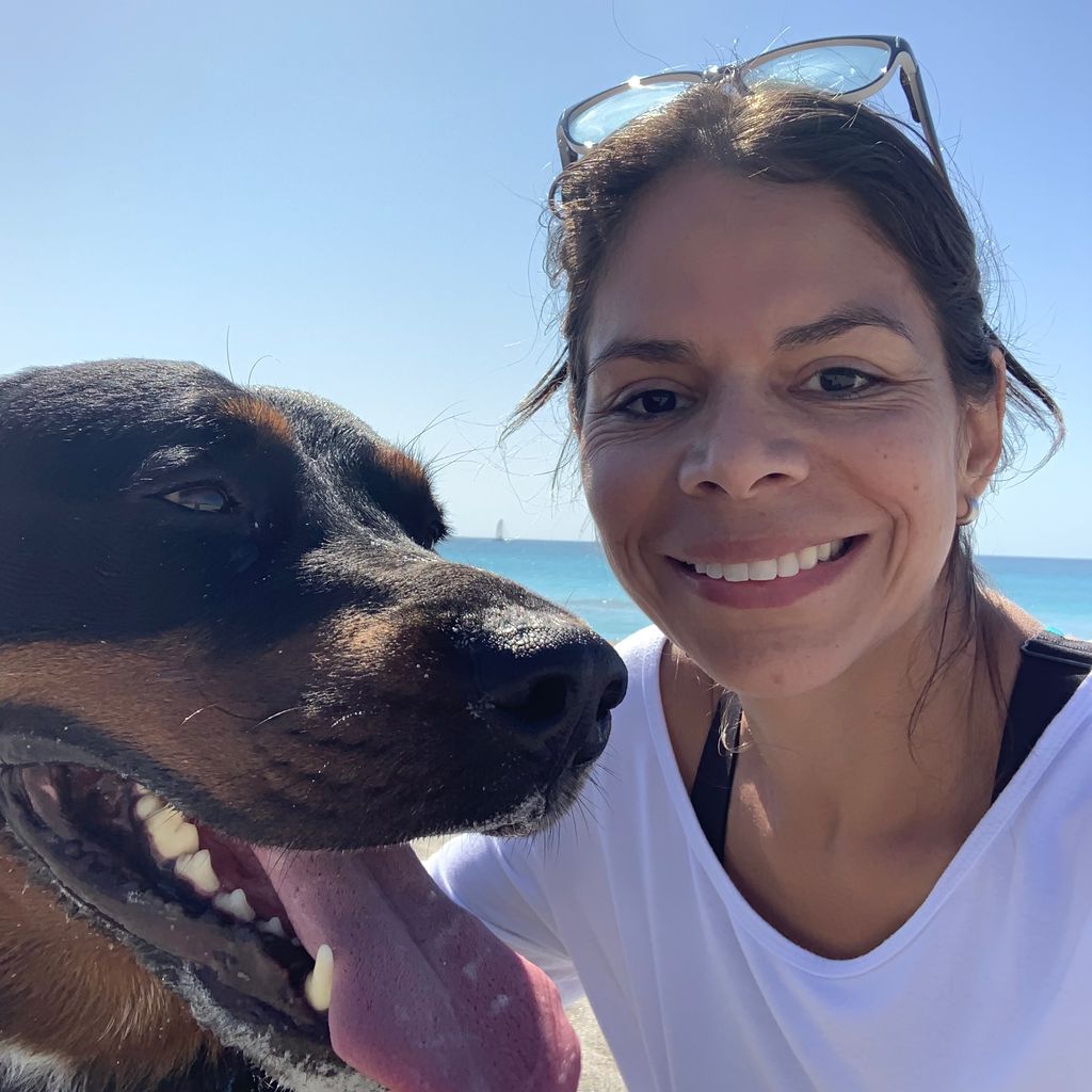 Johanna Certified Dog 🐾 Training & Nutrition