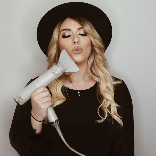 Iconic Hair By Cassie