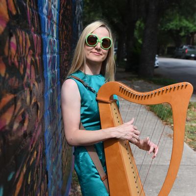Avatar for Sara Shute Harpist