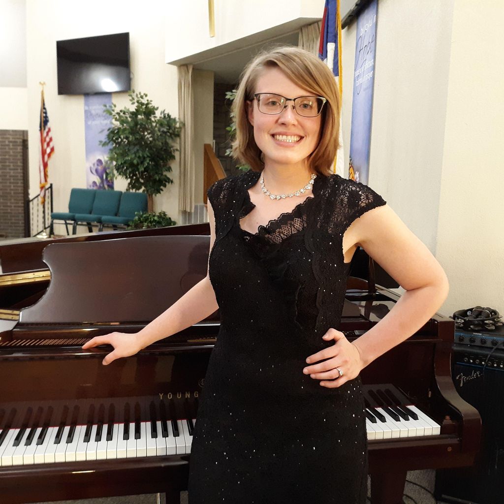 Karis Ens Piano Studio