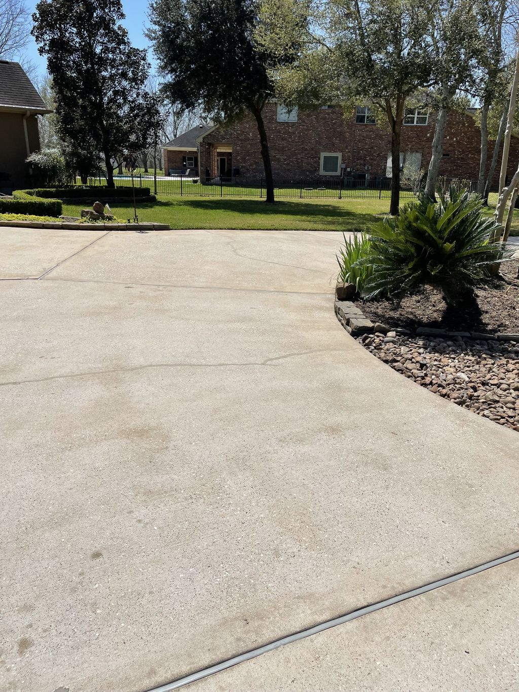 Pressure wash and seal Driveway