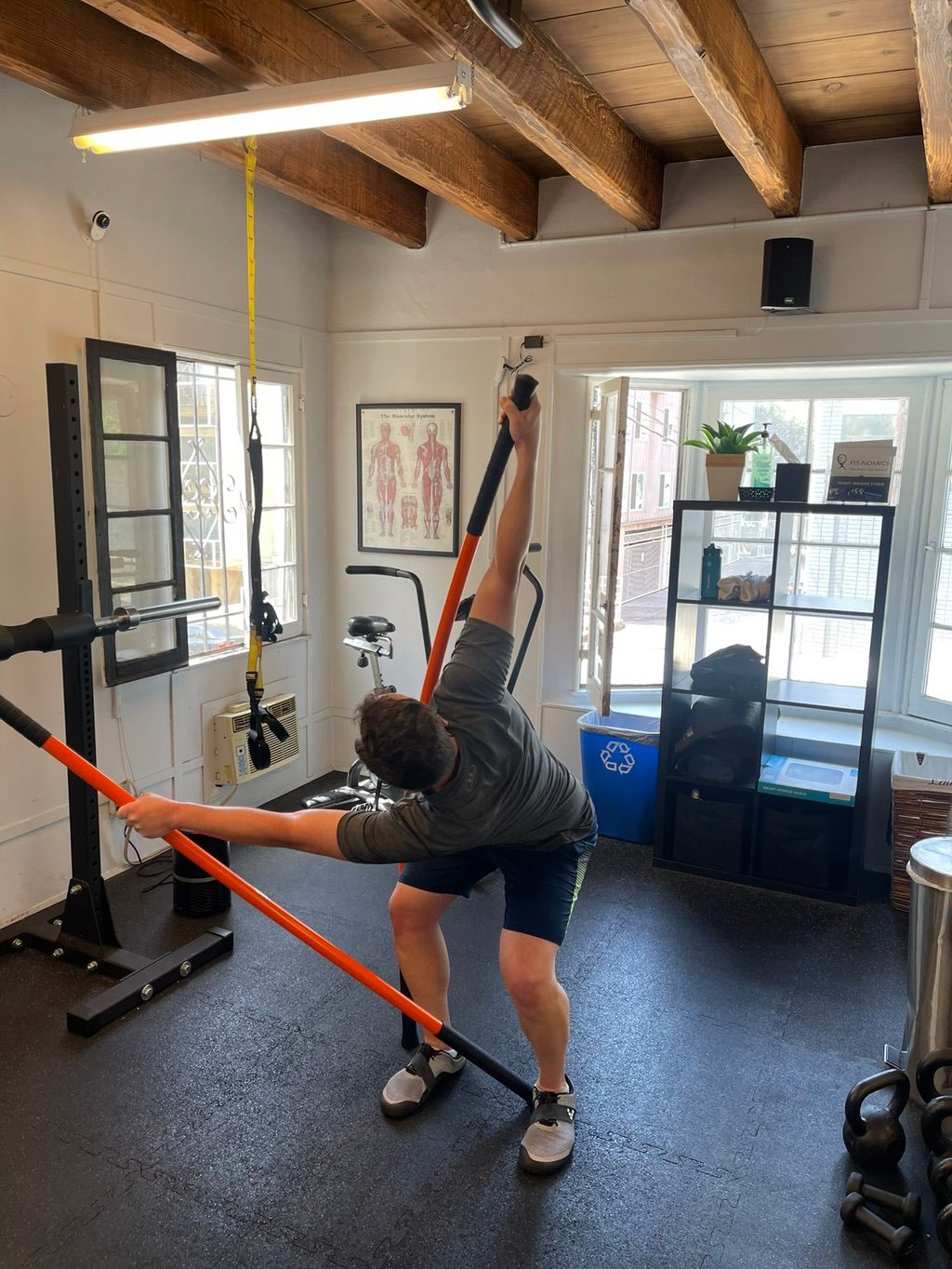 Mobility - tspine rotation with chest stretch 