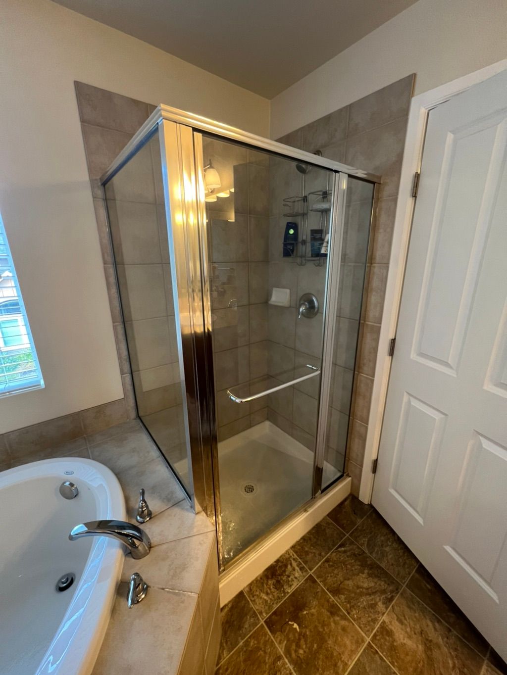 After! ✨ brought this shower back to life! 😃