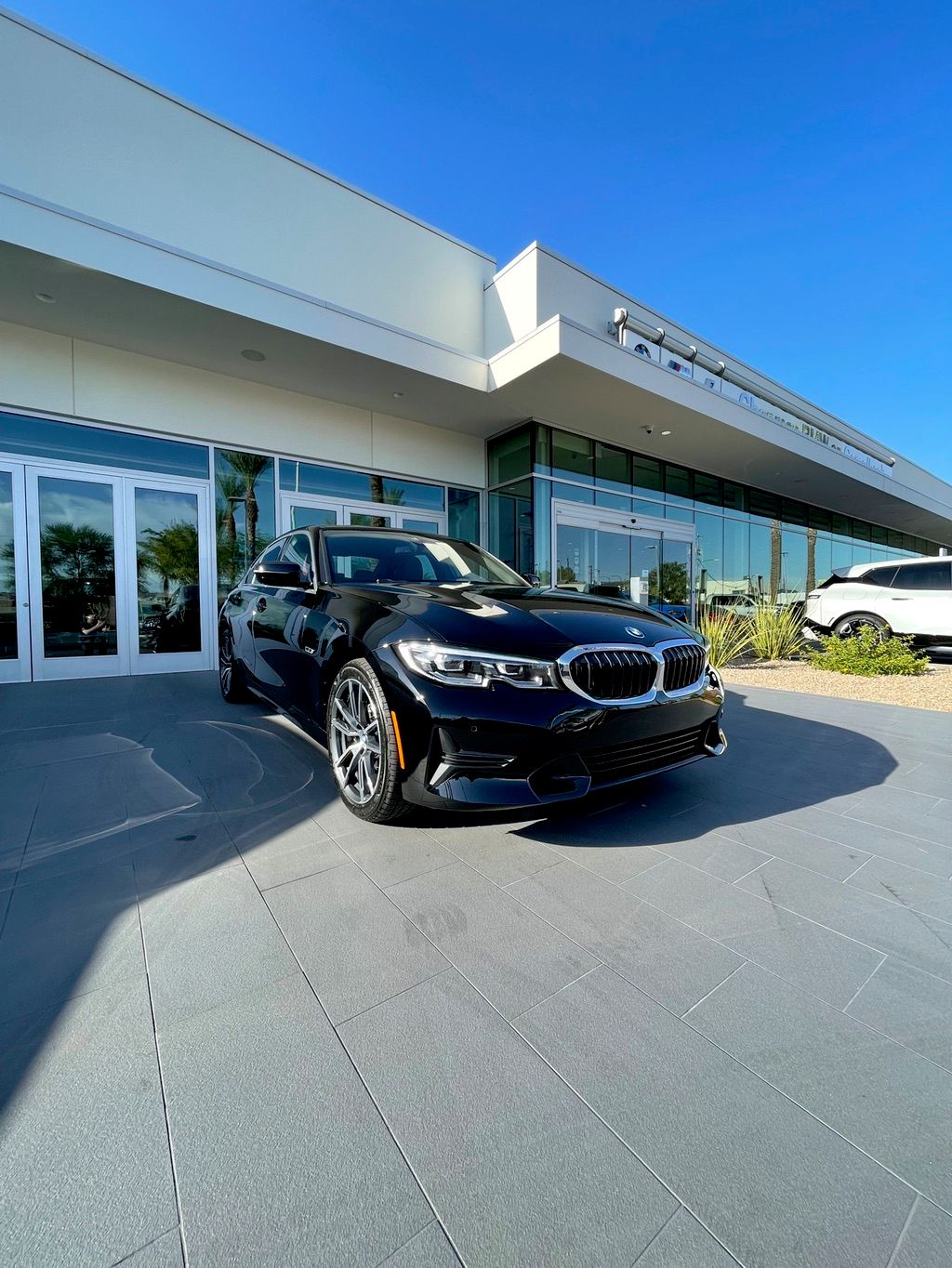 BMW 330e Plug-In Hybrid