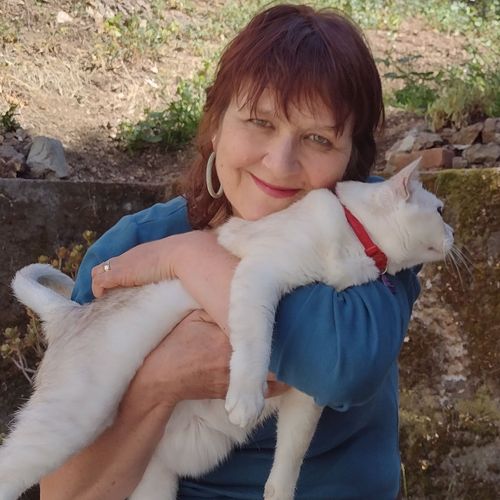 Wilma (Owner) and her cat Wawa