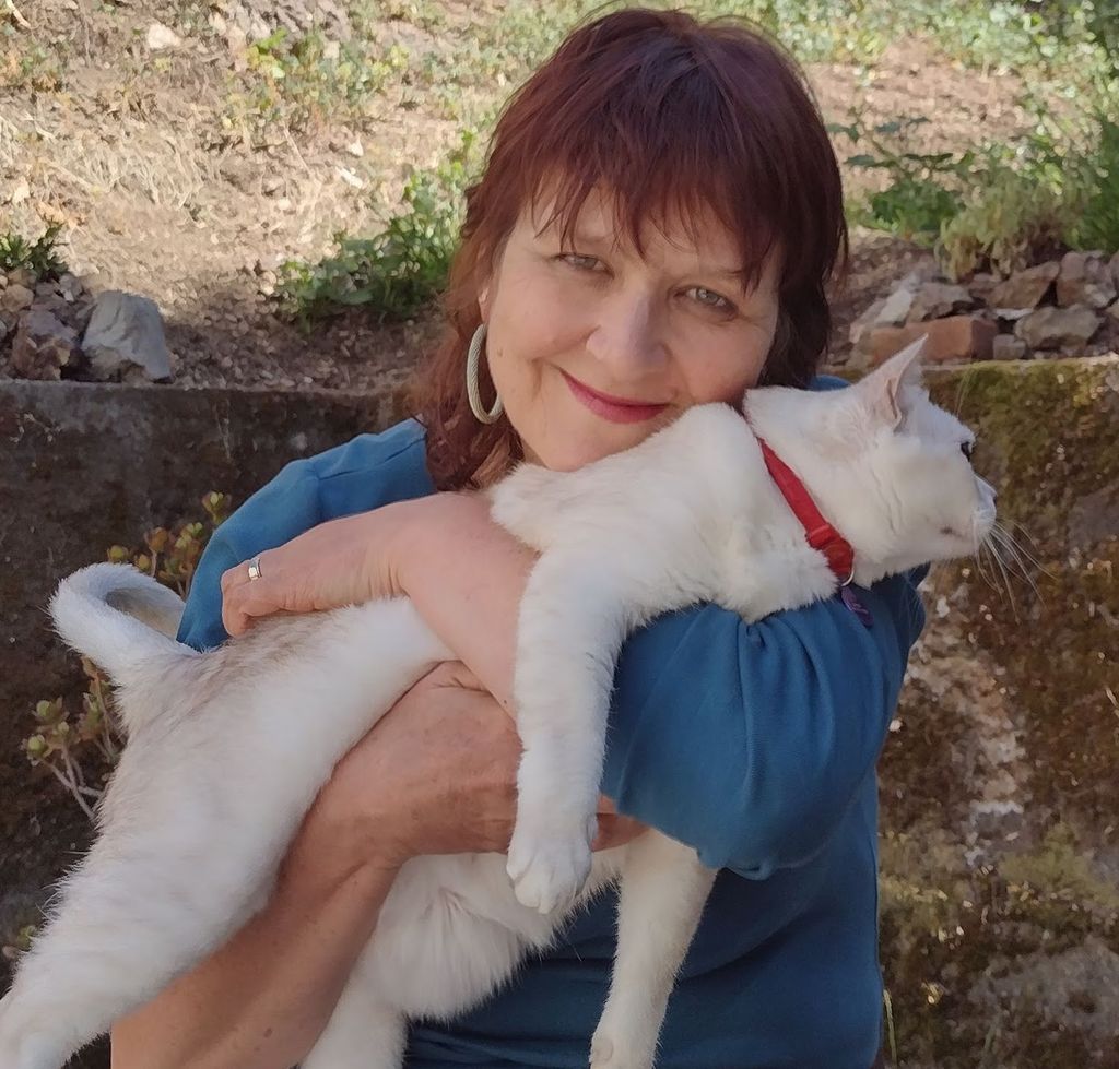 Wilma (Owner) and her cat Wawa