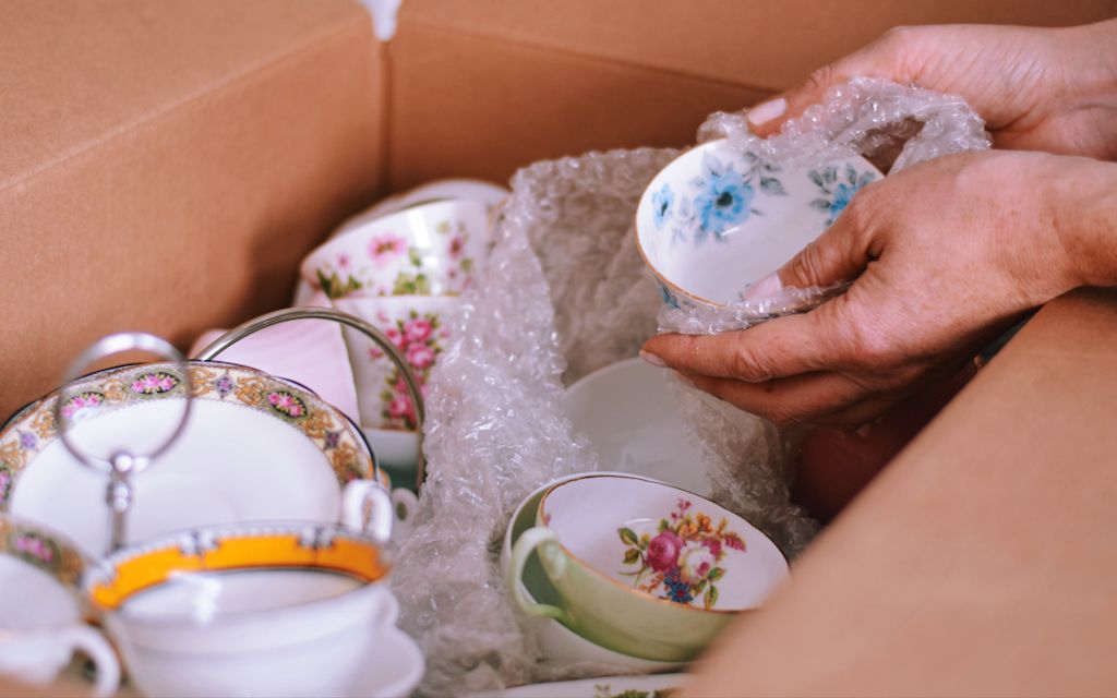 How to pack dishes for moving.