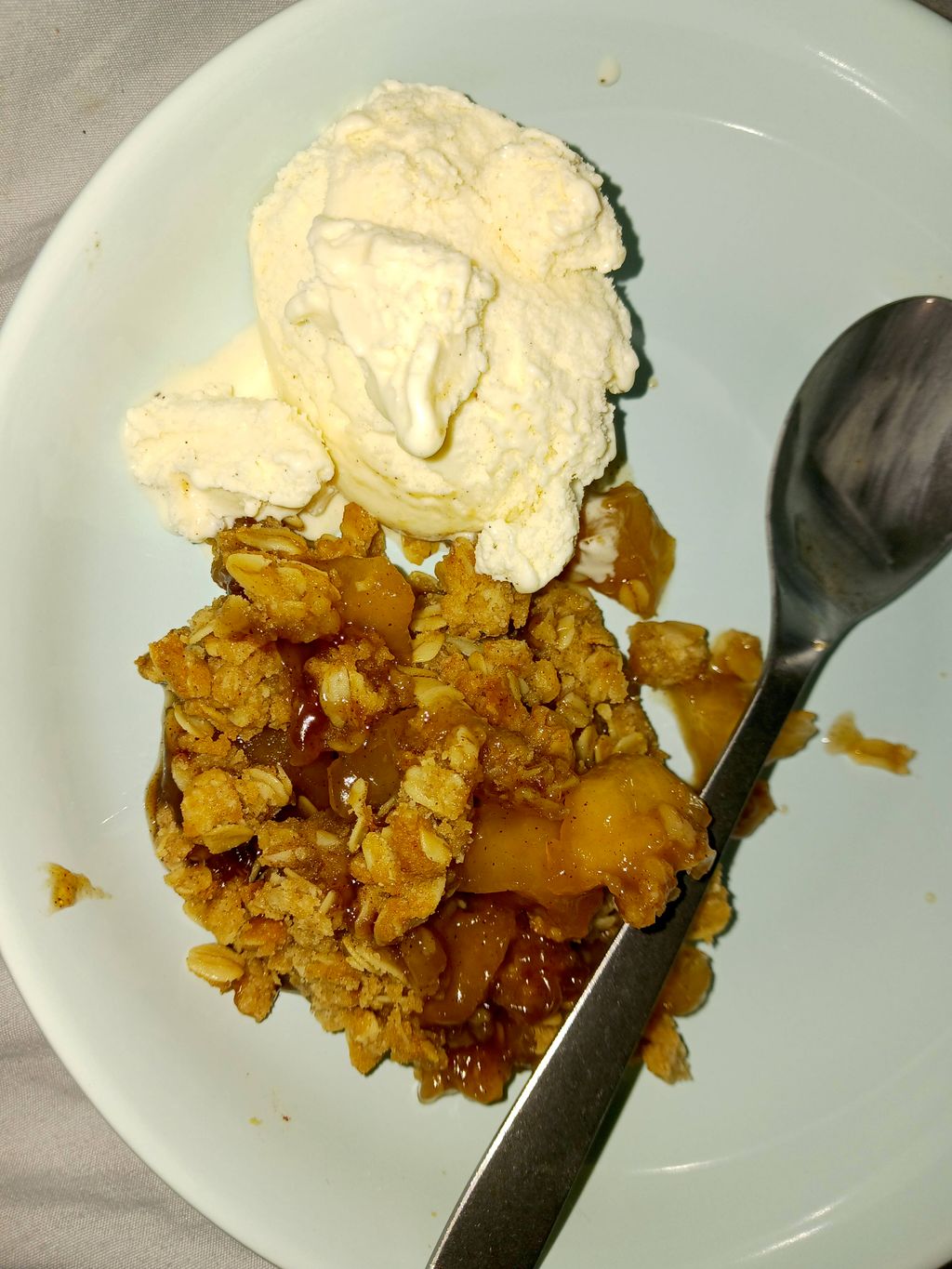 The food was great! She cooked the apple crumble e