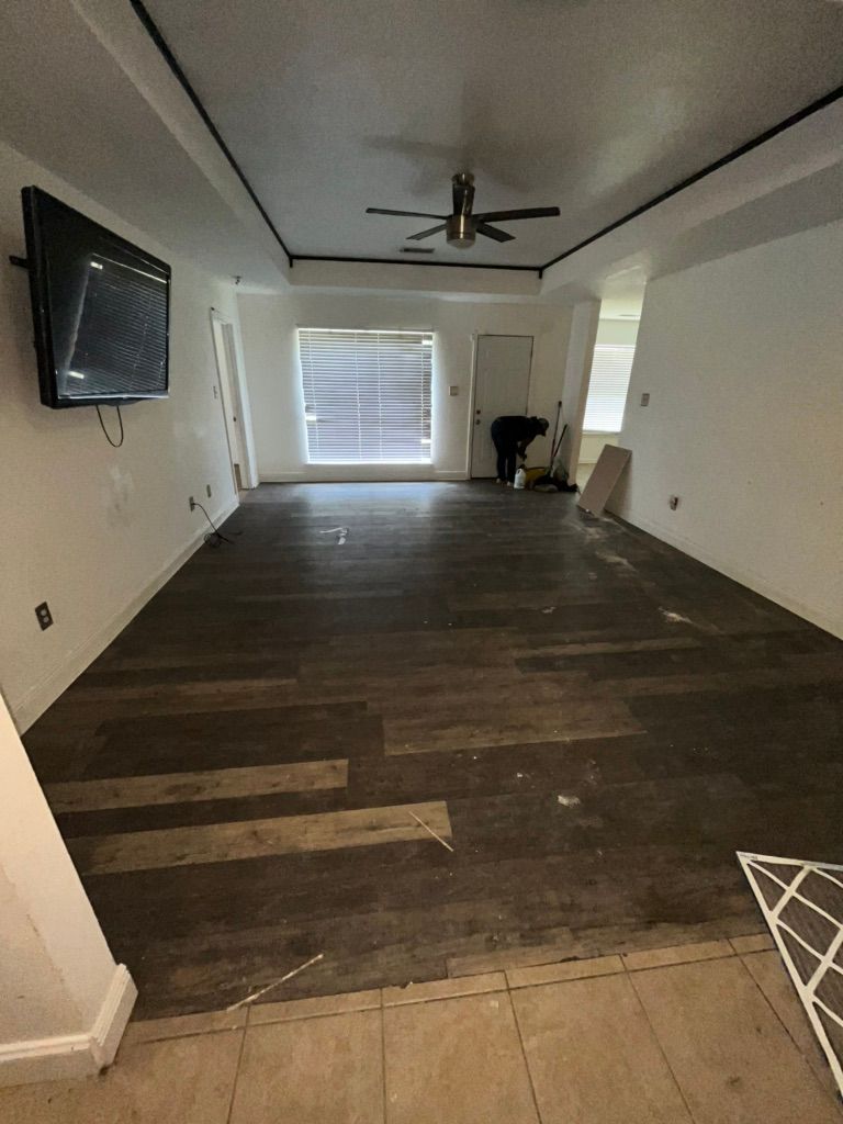 This a move out cleaning before cleaning 