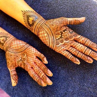 The 10 Best Henna Artists Near Me (with Free Estimates)