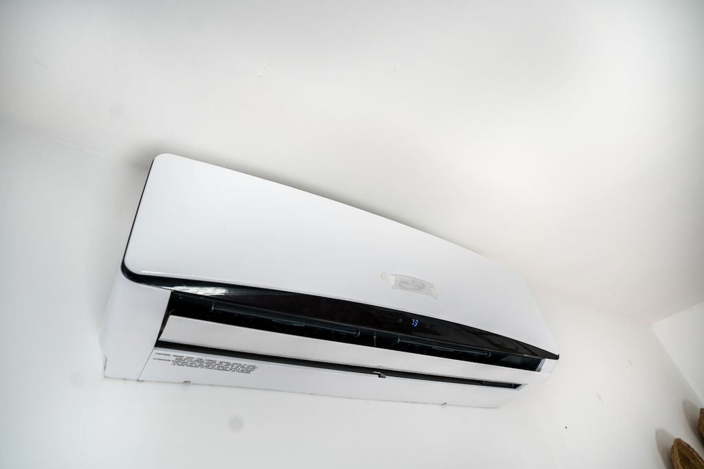Ductless AC unit
