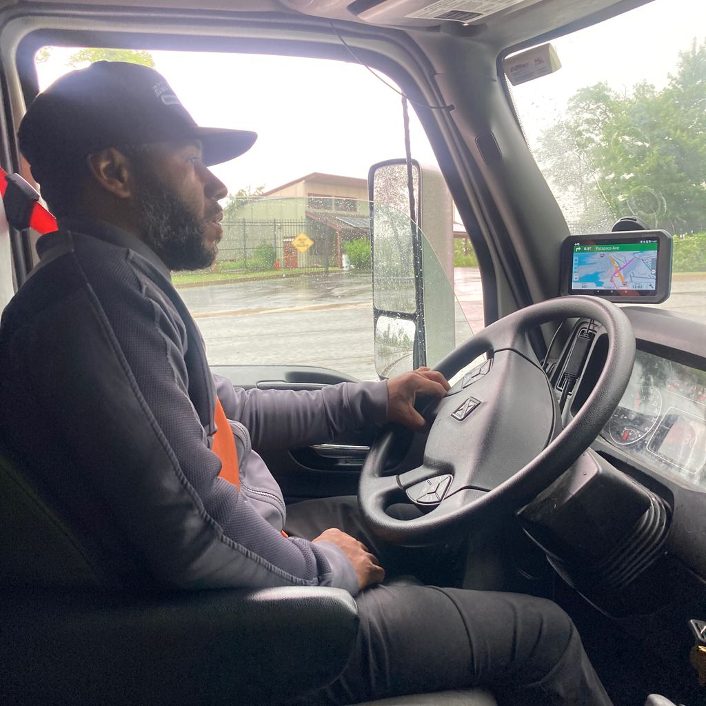 Hometown Movers LLC