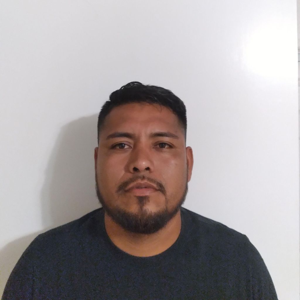 Luis Cruz
