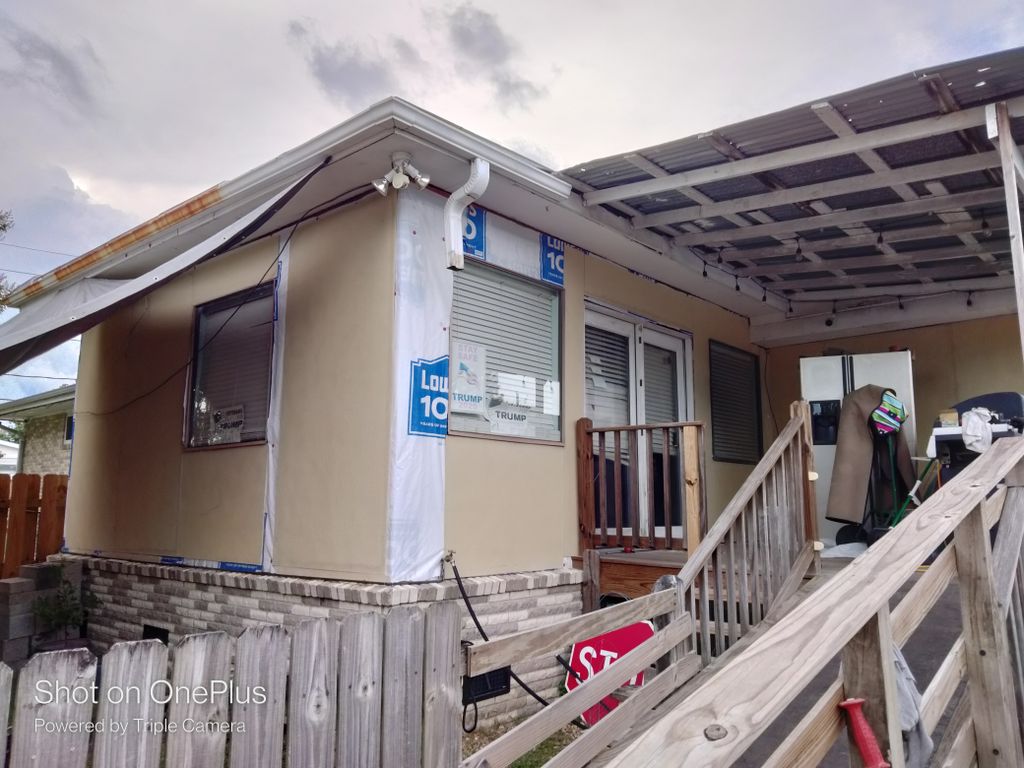 Renovation of outside panelings in progress 