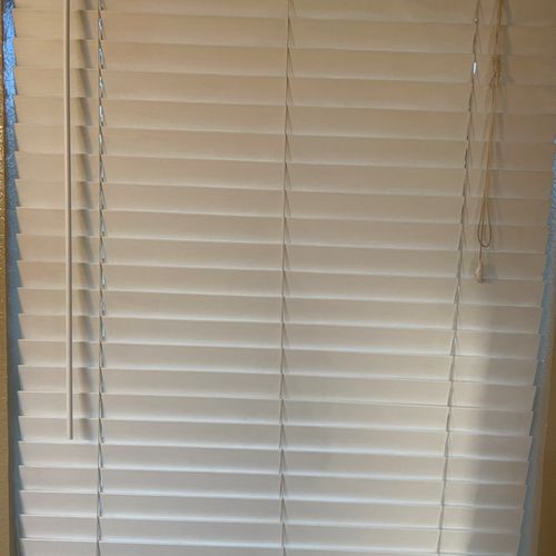Clean Blinds Are Like New ! 