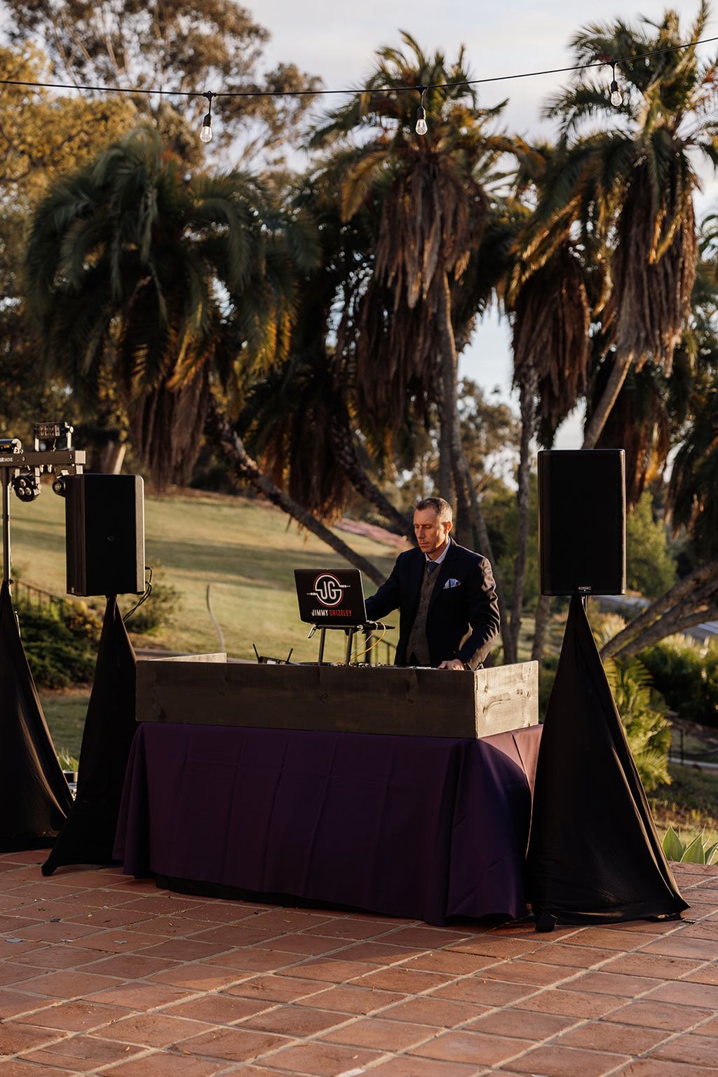 Keep your set-up clean and professional 