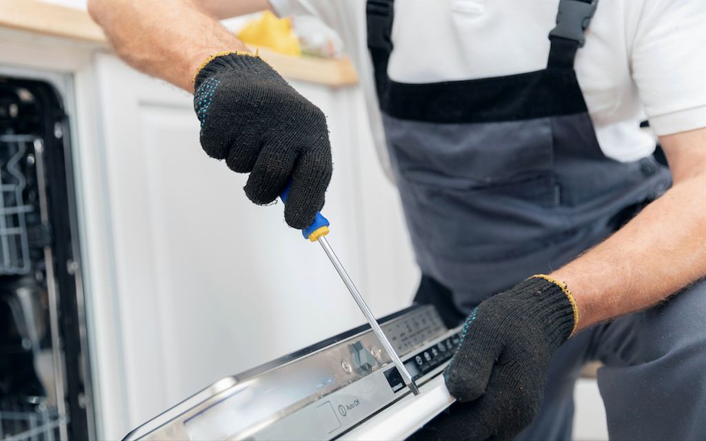 How much do dishwasher repairs cost?