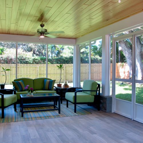 New screened porch for entertaining friends & fami