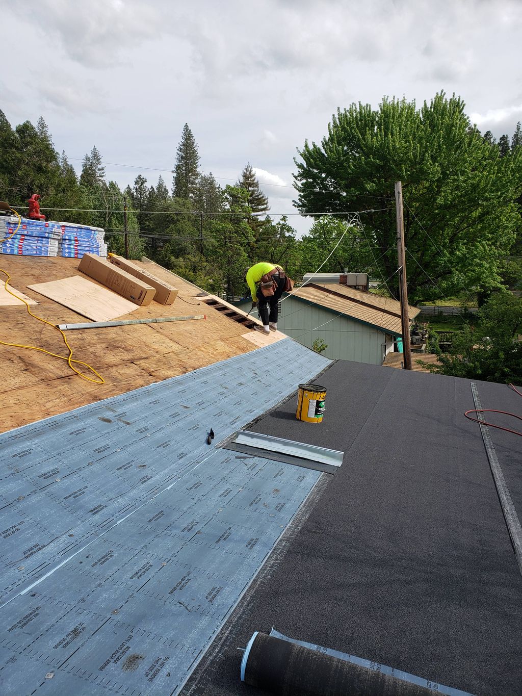 Low slope SA cap sheet