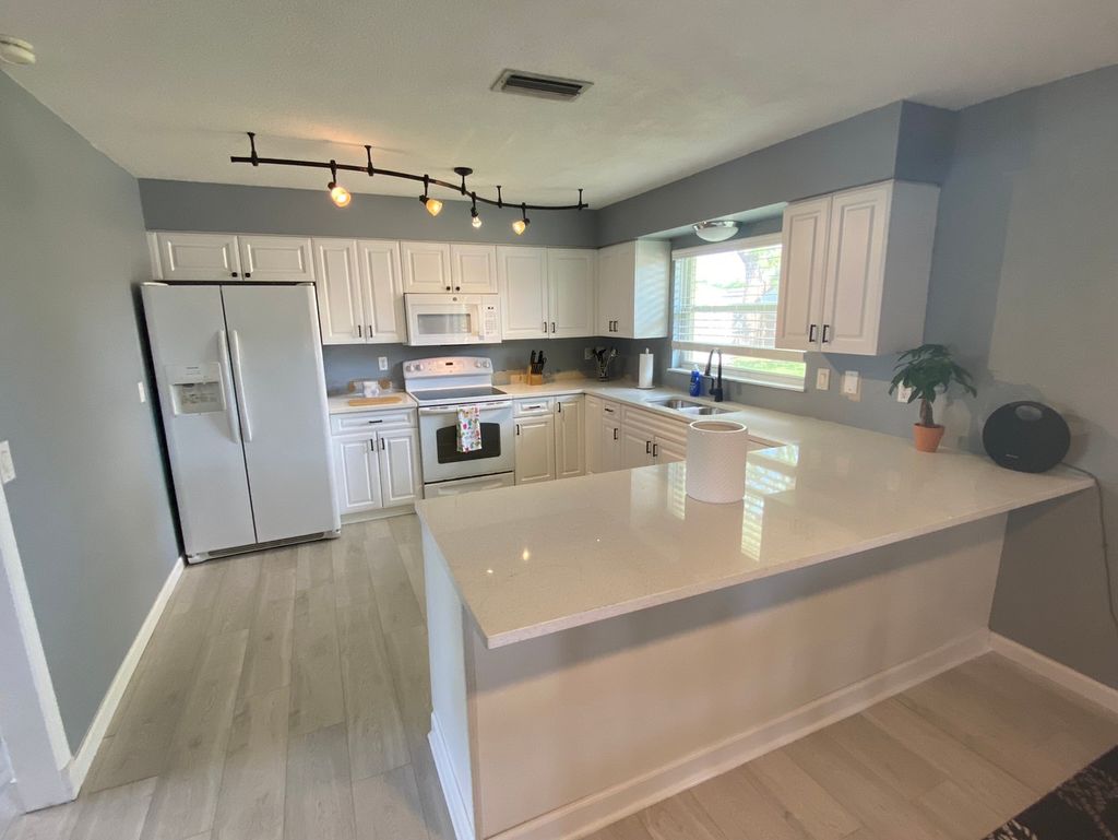 Cabinet install 