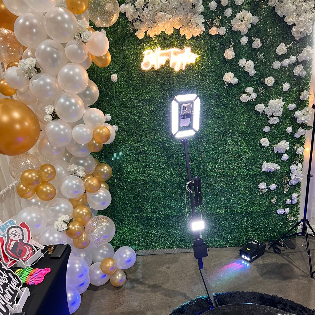 Bling 360 Photo Booth