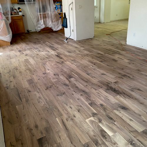 Unfinished walnut flooring 