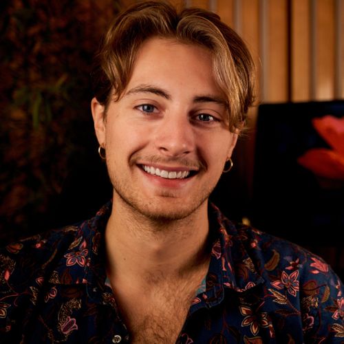 Jantzen Carter | Vocal Coaching & Music Production