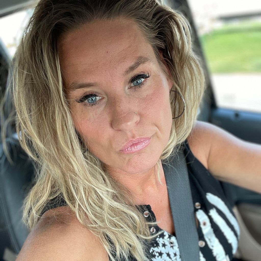 Nicole’s cleaning service & more