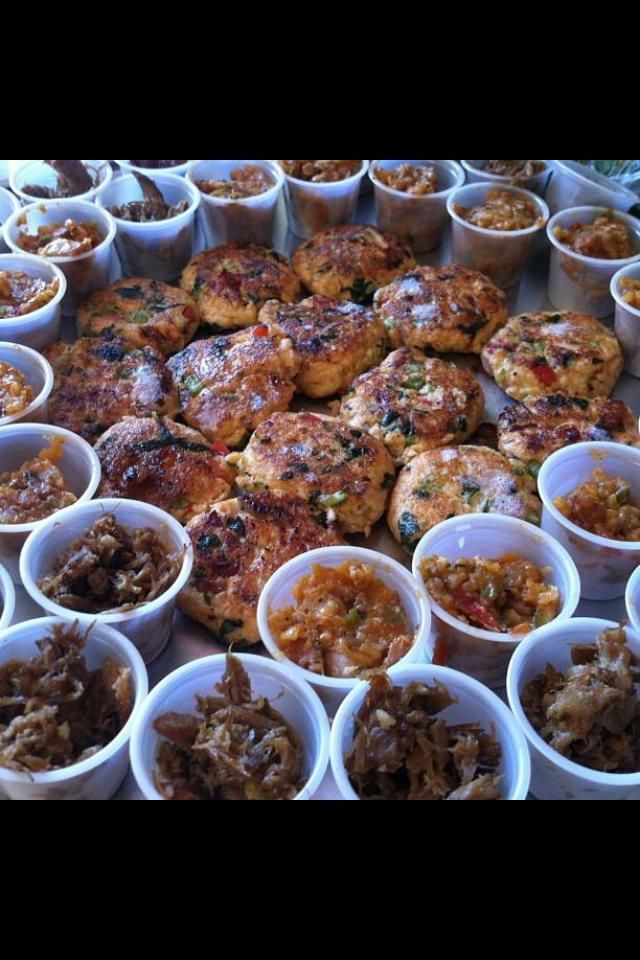 Salmon cakes, pulled pork and jambalaya