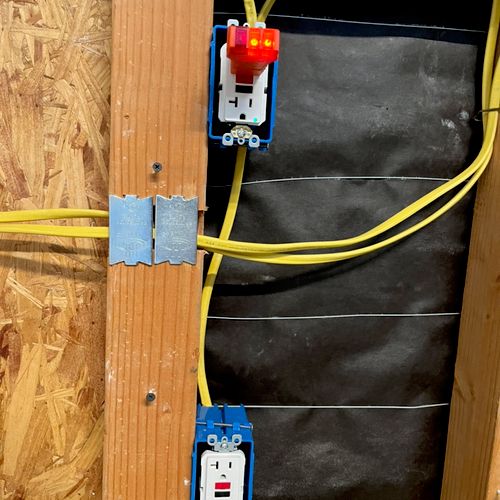 Dedicated outlets for washer and dryer. The 2 oran