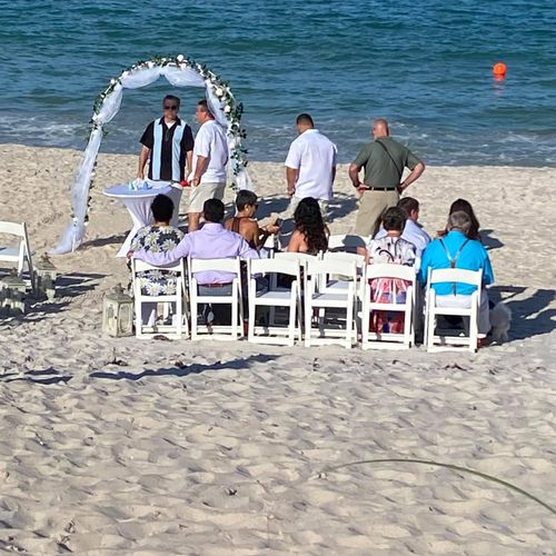Doubletree on the beach wedding 