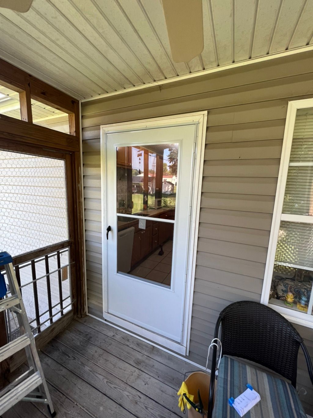 New storm door install