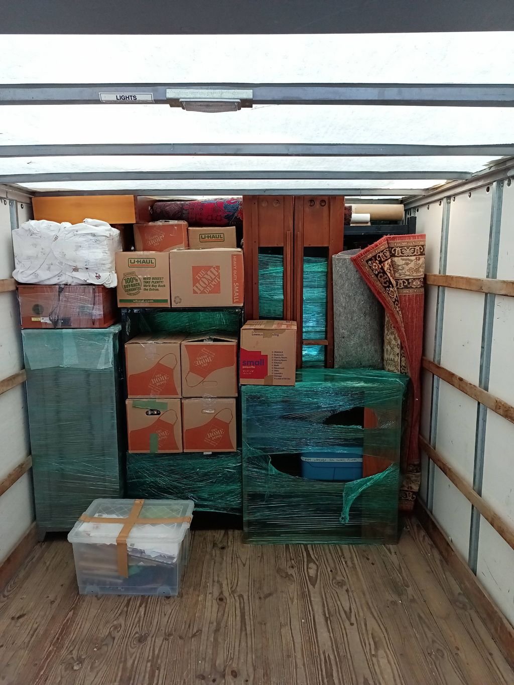 26 ft truck loaded