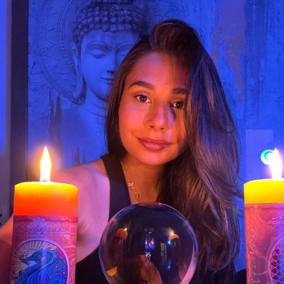 Avatar for 💜💫Psychic Answers by Nora💫💜