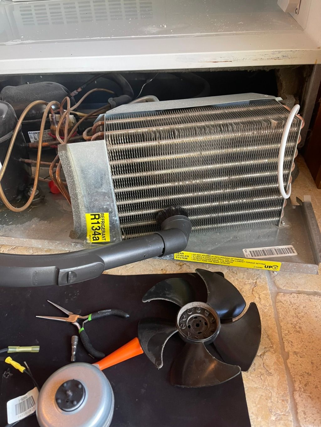 Condenser cleaning and fan motor replacement 