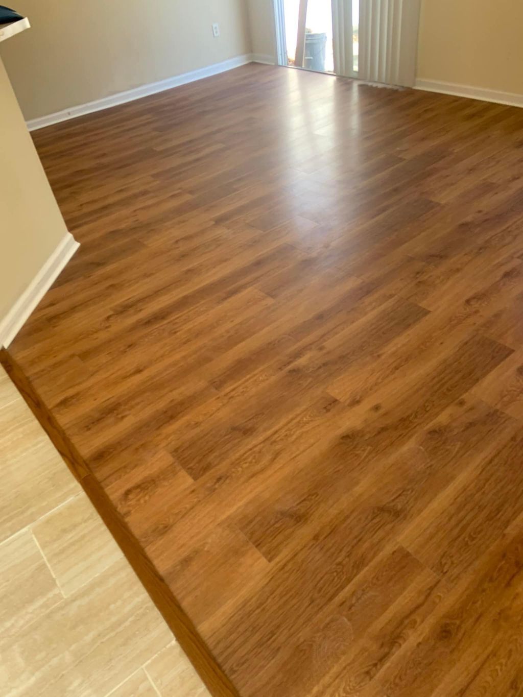 Laminate Flooring 